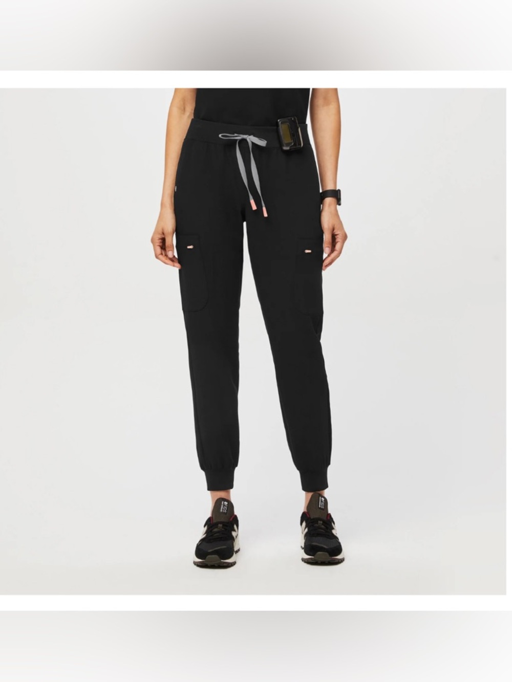 Figs Black Muoy - Petite Jogger Scrub Pants
